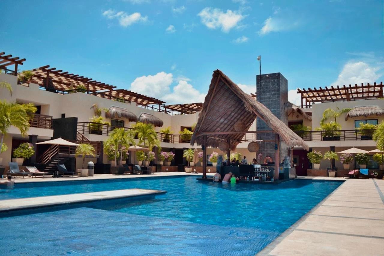 Departamento En Aldea Thai Con Terraza, Vista Al Mar Y Alberca Privada, Para 8 Personas Apartman Playa del Carmen Kültér fotó